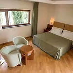 리조트 Palace &