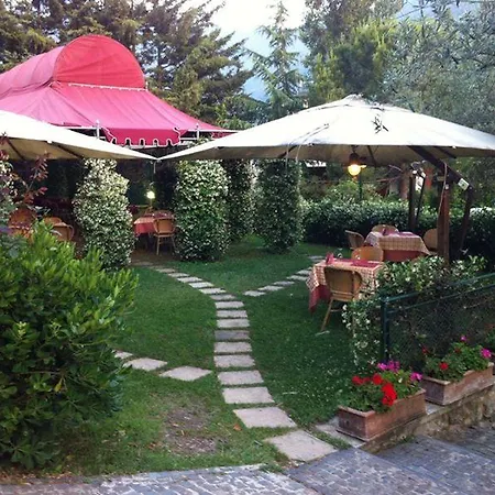 Resort Palace & Solofra