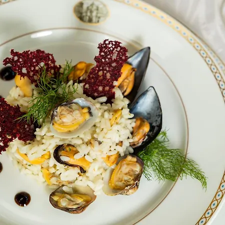 Palace & Resort Solofra