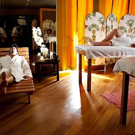 Resort Palace & Solofra