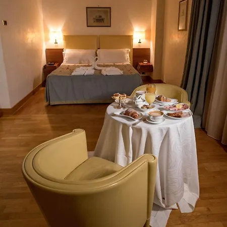 Palace & 4* Solofra